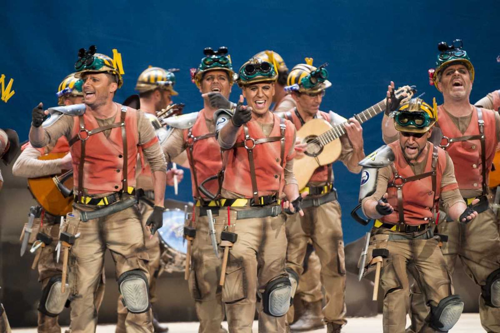 Las imágenes de la decimocuarta función clasificatoria