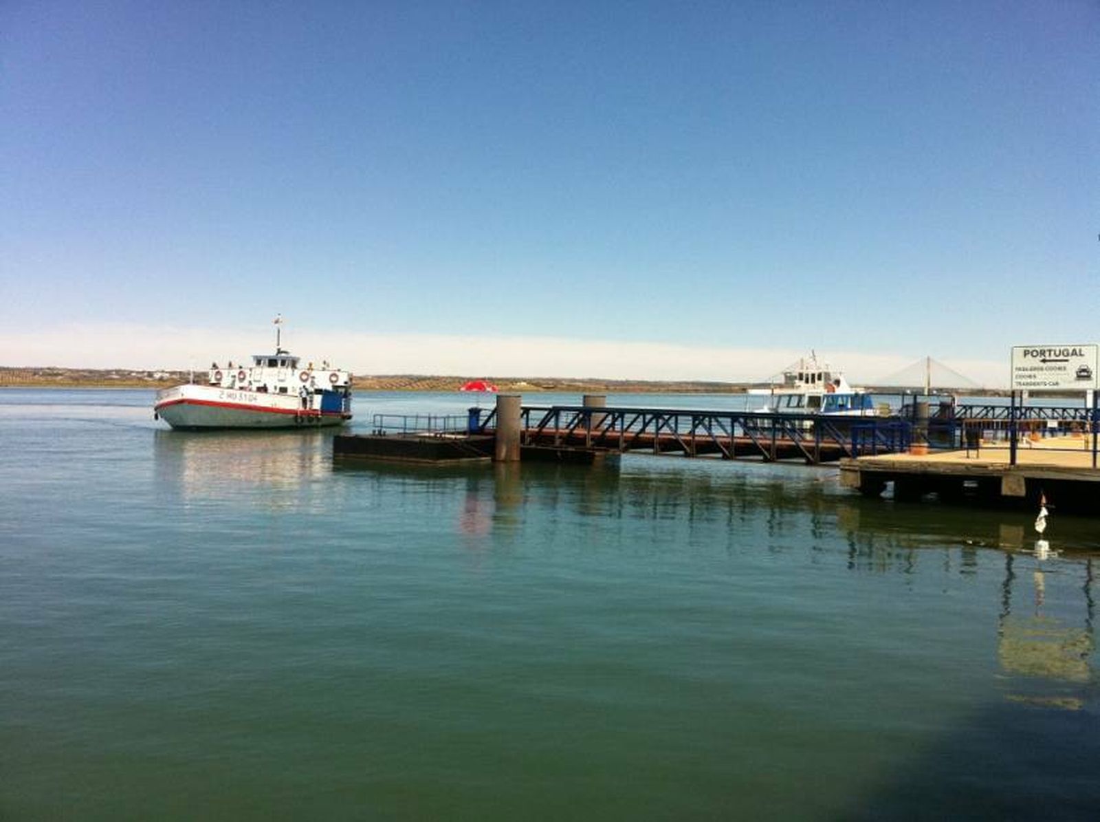 Pantalán para el tráfico de viajeros de Ayamonte.