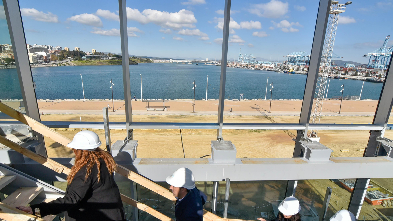 Fotos del nuevo edificio de la Universidad de Cádiz en el Llano Amarillo