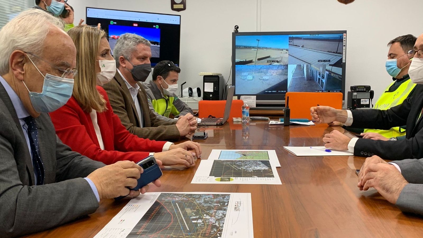 Puesto de mando avanzado donde las autoridades y técnicos toman decisiones clave para evacuar a las víctimas y movilizar a todos los efectivos necesarios