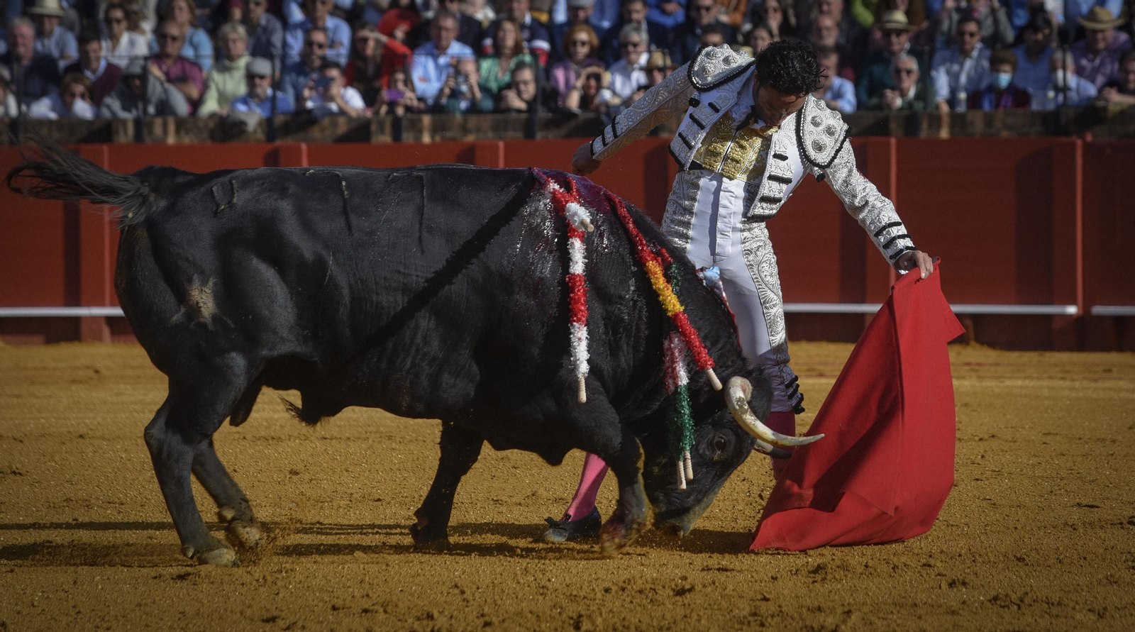 Las mejores imágenes de la corrida de toros del 24 de abril