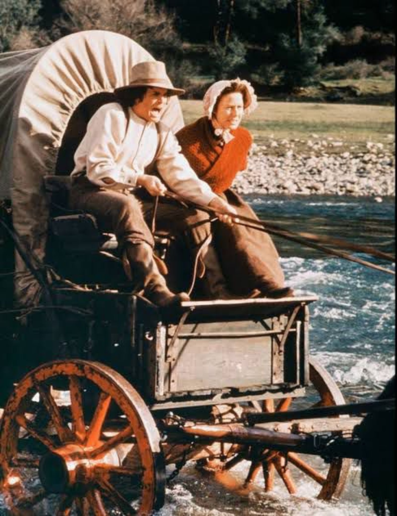 Michael Landon y Karen Grassle, el matrimonio de pioneros de los Ingalls, los padres de 'La casa de la pradera' originaria