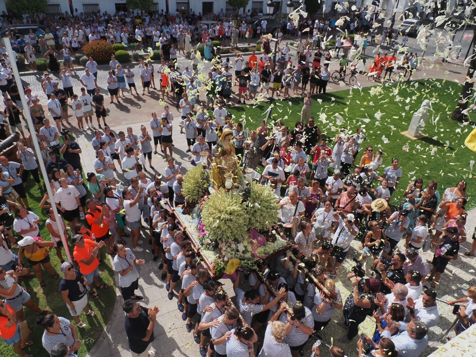 Las mejores imágenes de la procesión de la Virgen del Mar de Isla Cristina.