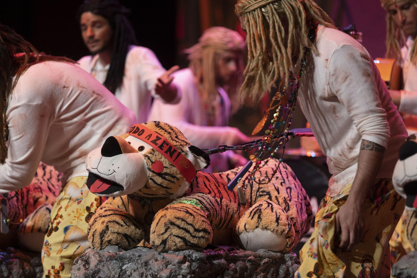 Imágenes de la actuación de la murga de Ayamonte 'Todo a zen!' en el Carnaval Colombino