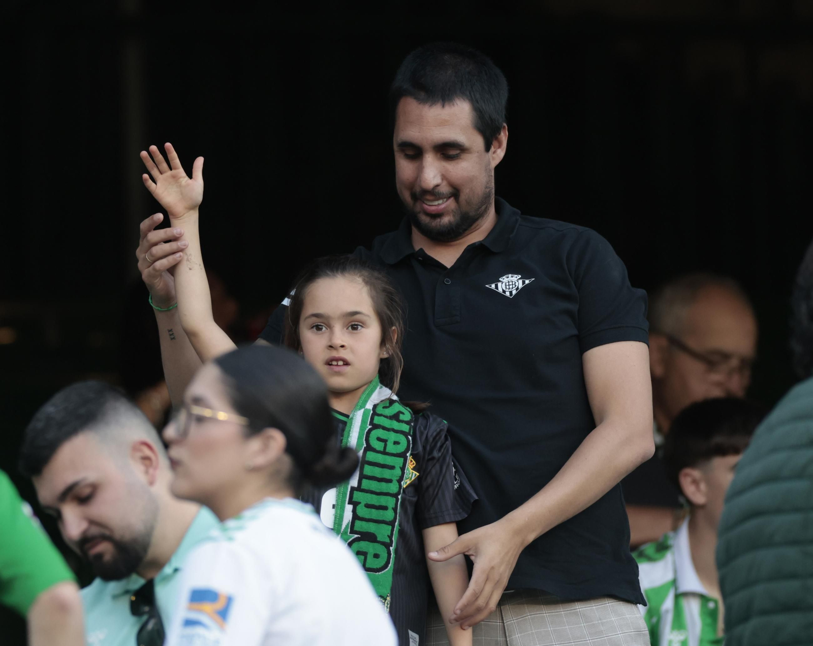 Búscate en las fotos del Betis - Osasuna