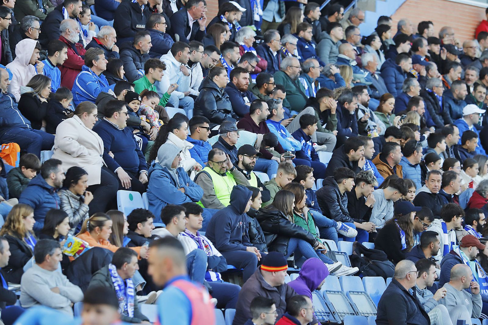 Imágenes del ambiente en el encuentro entre el Recreativo de Huelva y el Real Murcia