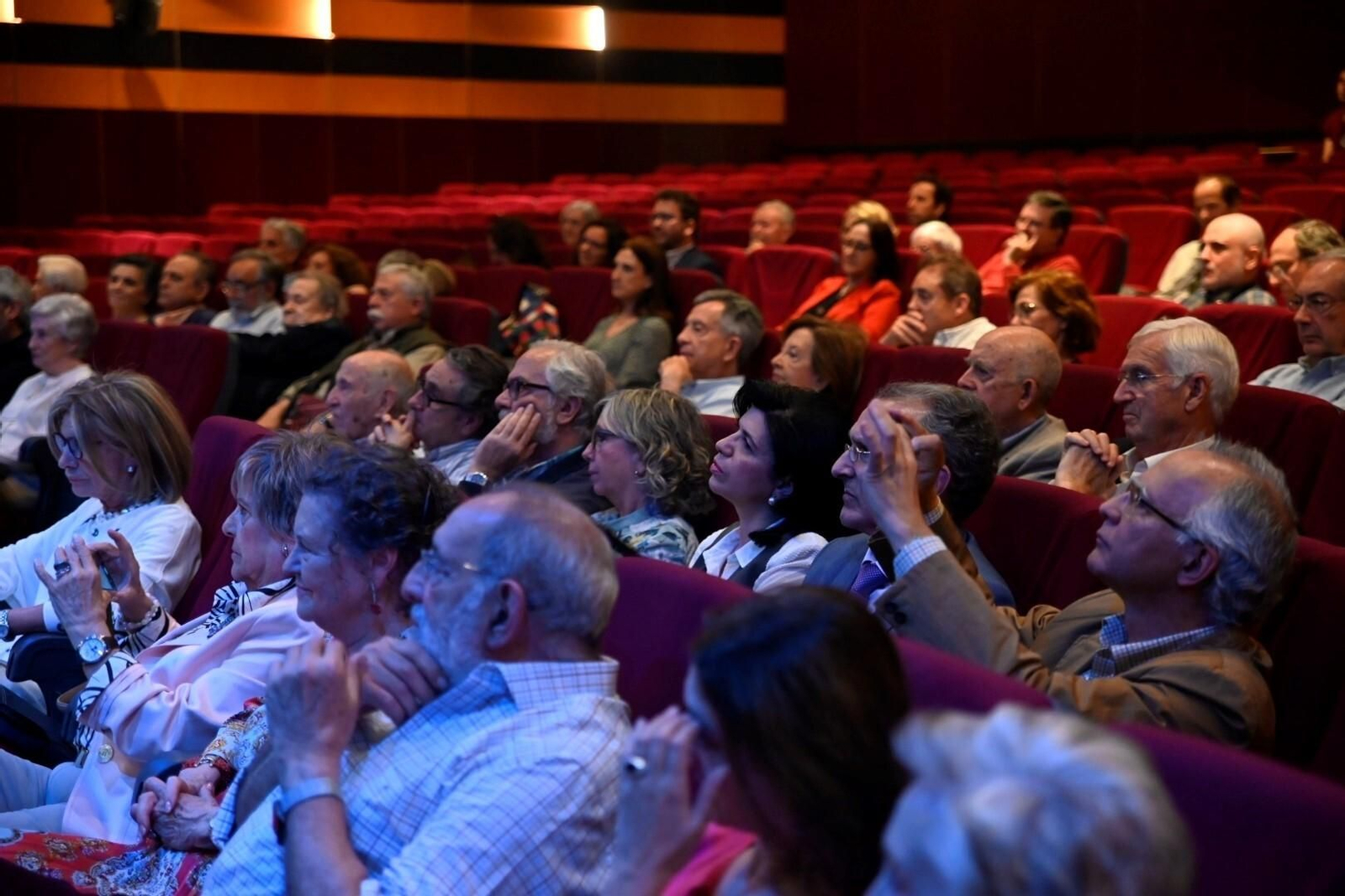 La presentación del libro de Manuel Concha sobre el flamenco en las artes plásticas, en imágenes La presentación del libro de Manuel Concha sobre el flamenco en las artes plásticas, en imágenes