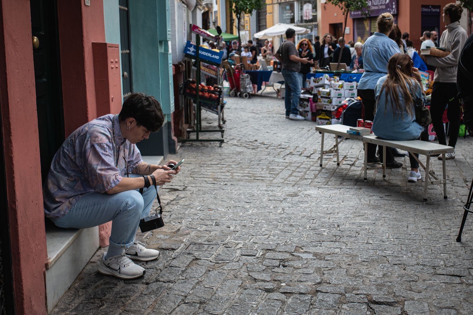 Una mañana en el mercado del jueves de la calle Feria