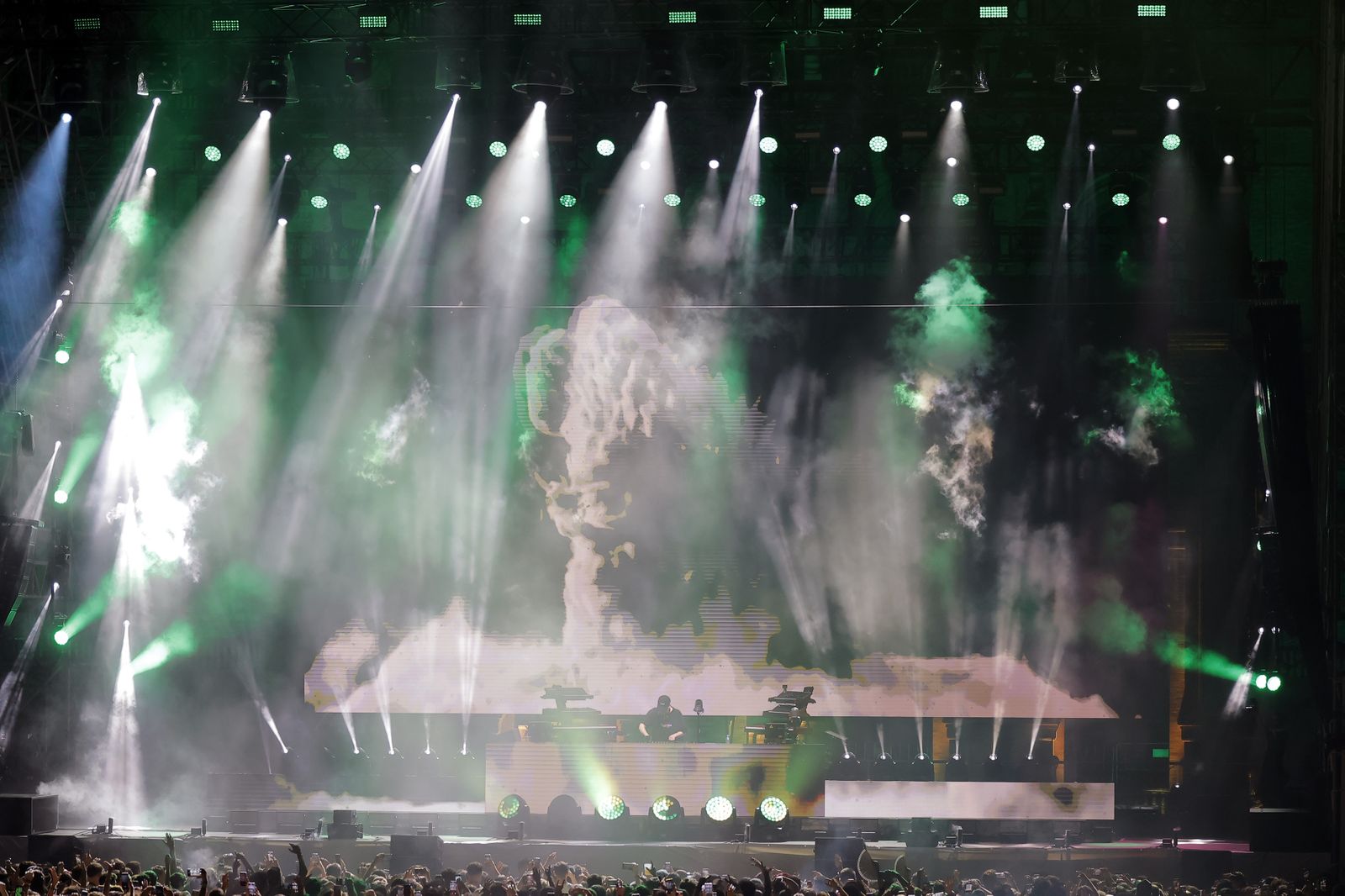 Las imágenes del concierto de Bizarrap en el Icónica Fest