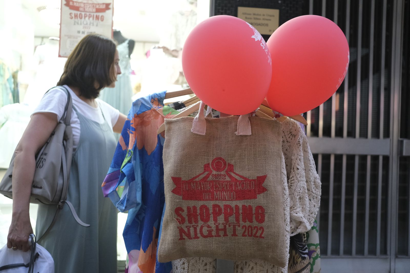 La novena edición de la Shopping Night de Córdoba, en imágenes