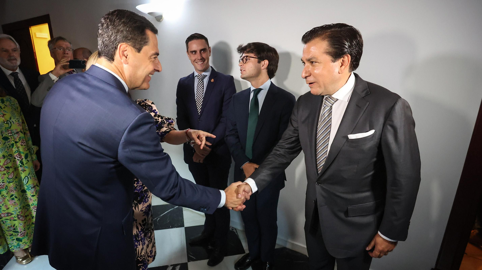 Segunda visita oficial de Juanma Moreno al Ayuntamiento de Jerez Segunda visita oficial de Juanma Moreno a Jerez