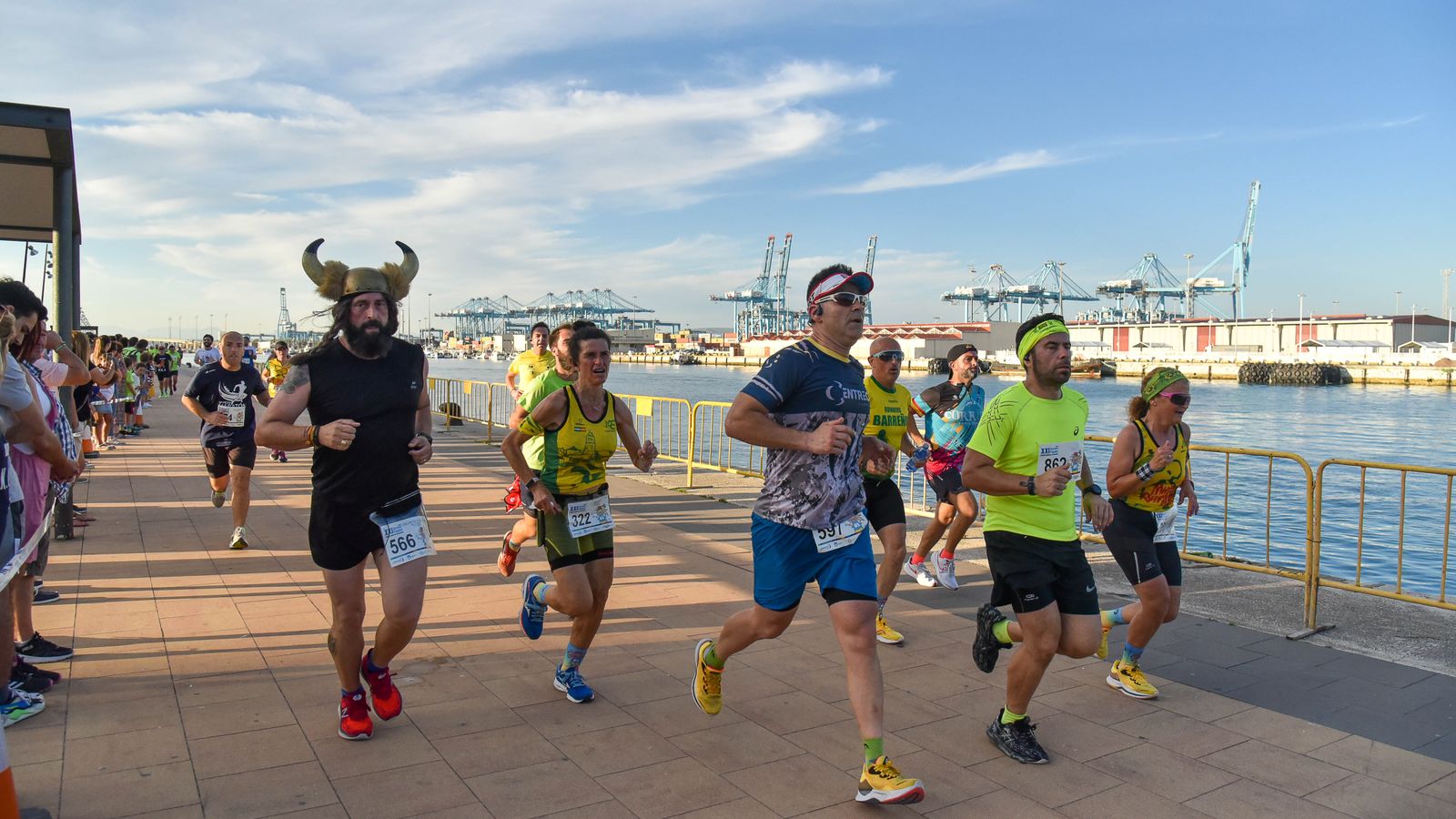 Búscate en la galeria de adultos de la XXI Carrera Popular Puerto Bahía de Algeciras