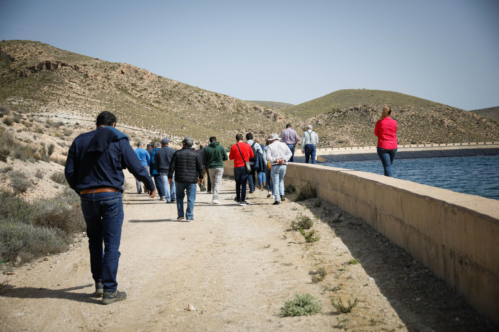 CUCN visita la desaladora de Carboneras y las balsas de Níjar