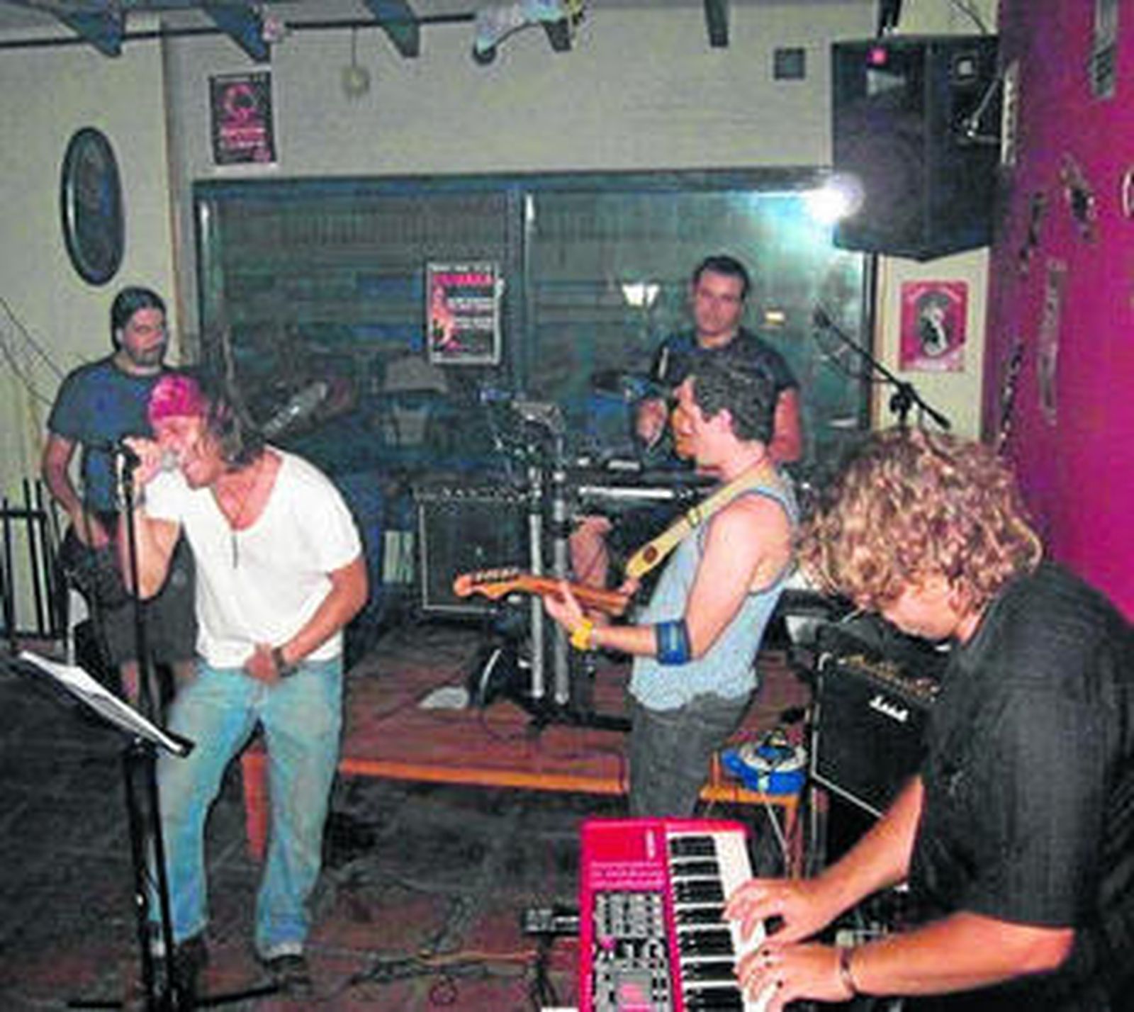 La banda, durante un concierto en directo.