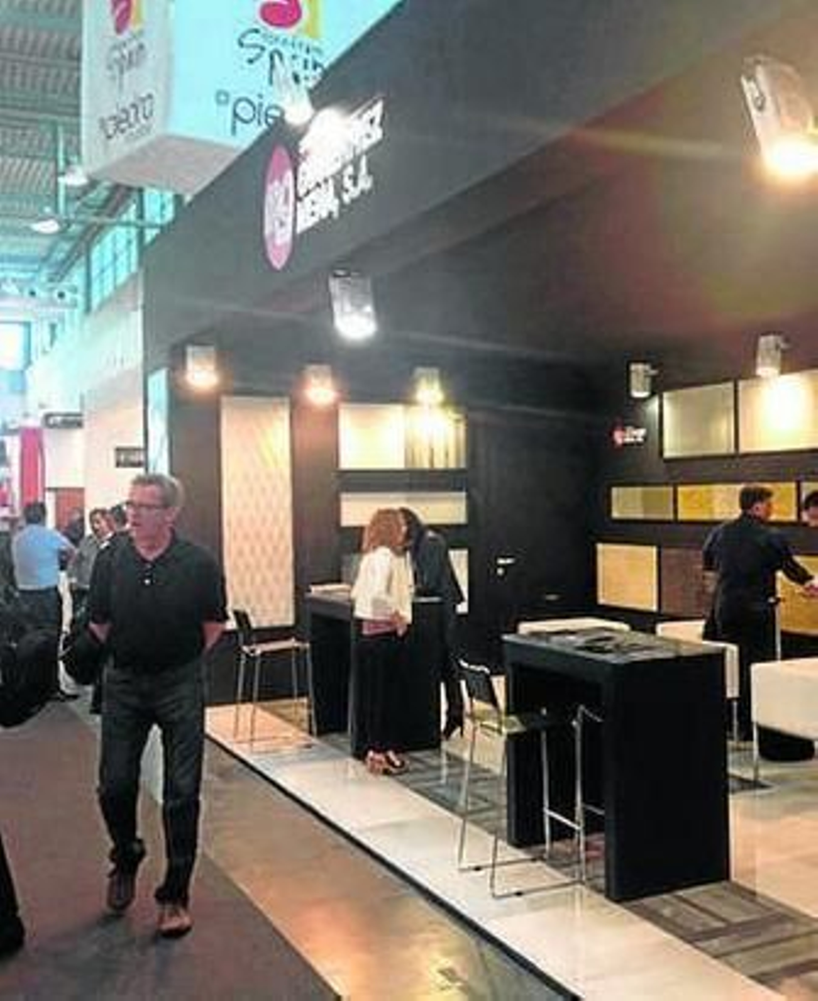 Estand de la empresa en la feria.