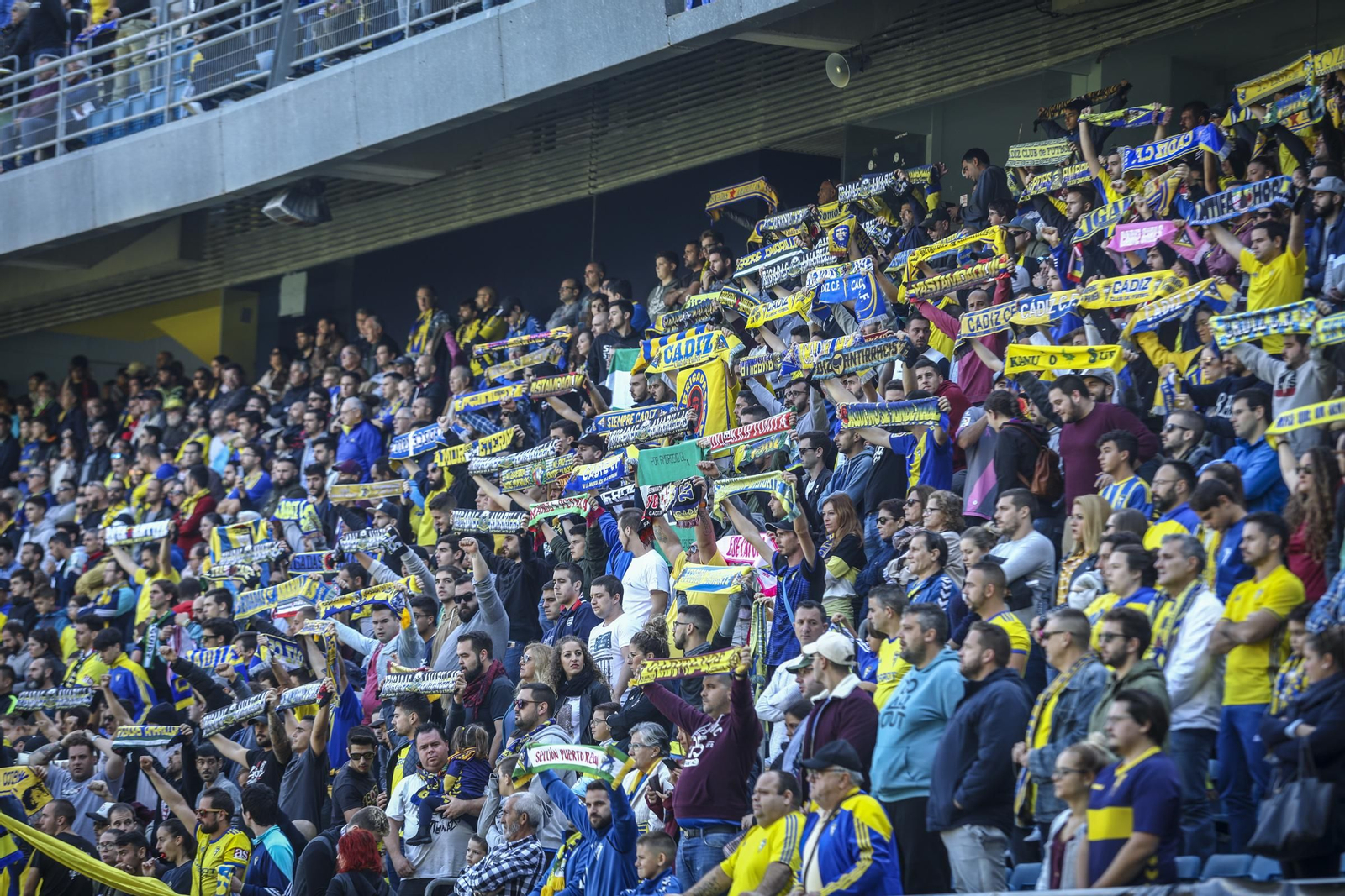El Cádiz-Elche, en imágenes