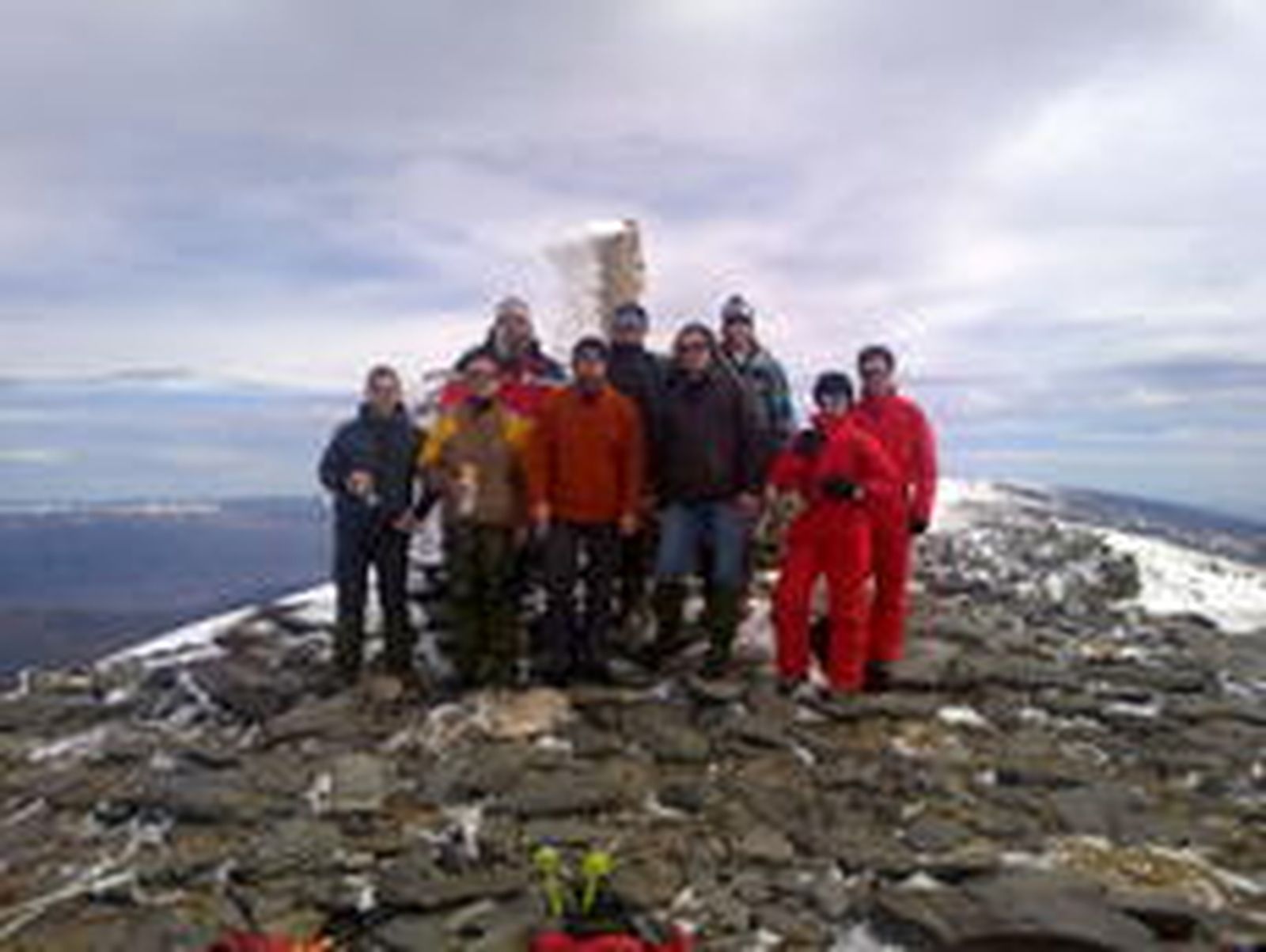 Deporte y naturaleza se dan la mano en la ascensión a El Chullo