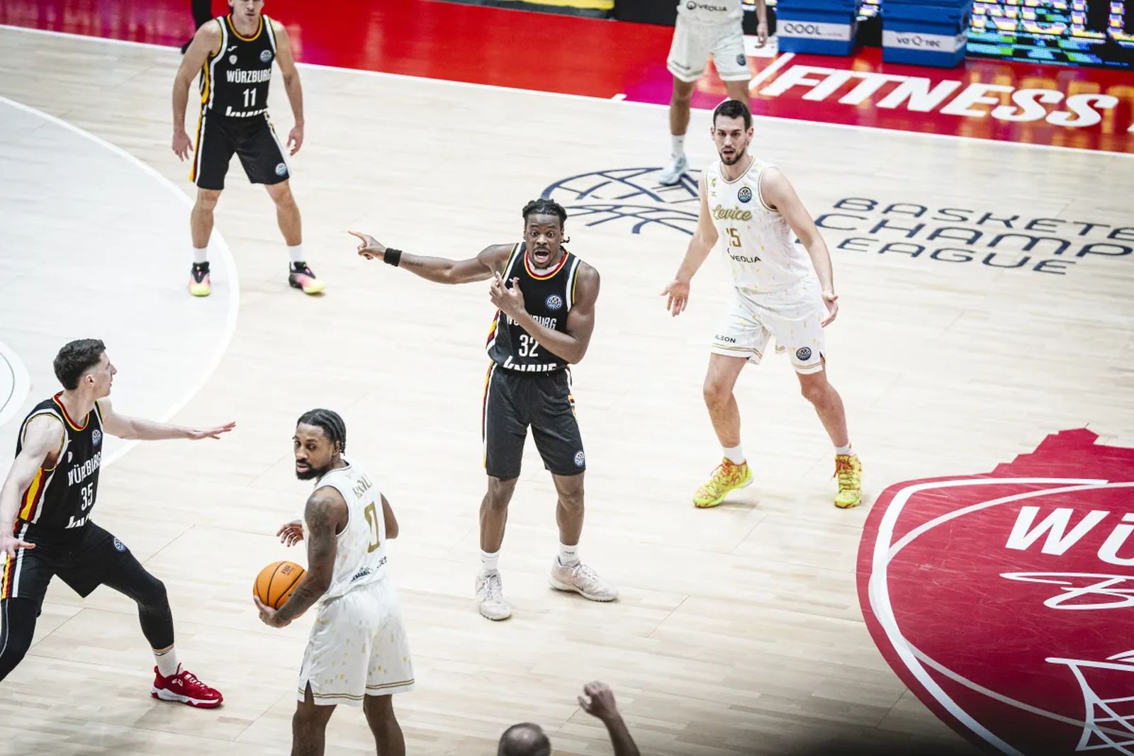 BCL: El Patrioti Levice y el Elan Chalon toman ventaja para ser rivales del Unicaja