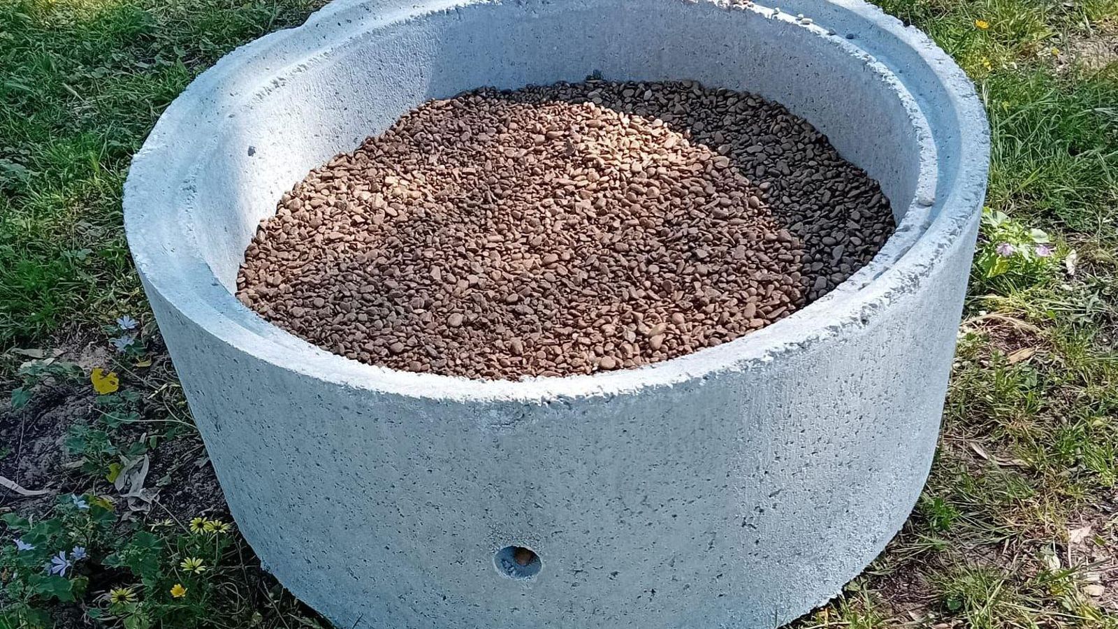 Una de las barbacoas instaladas