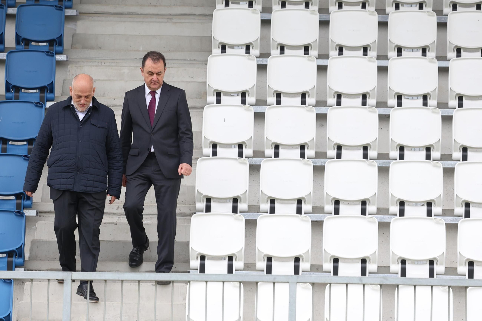La visita de Javier Tebas a la Ciudad Deportiva del Málaga CF, en fotos