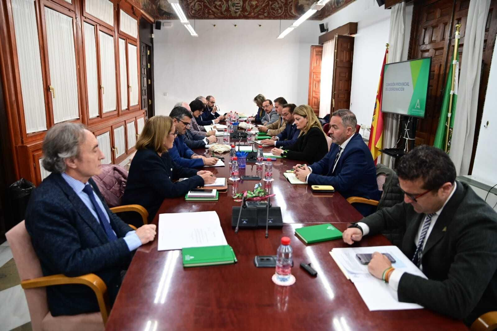 Comisión Provincial de Coordinación, presidida por el delegado del Gobierno, Antonio Granados, e integrada por el equipo de delegados y delegadas territoriales