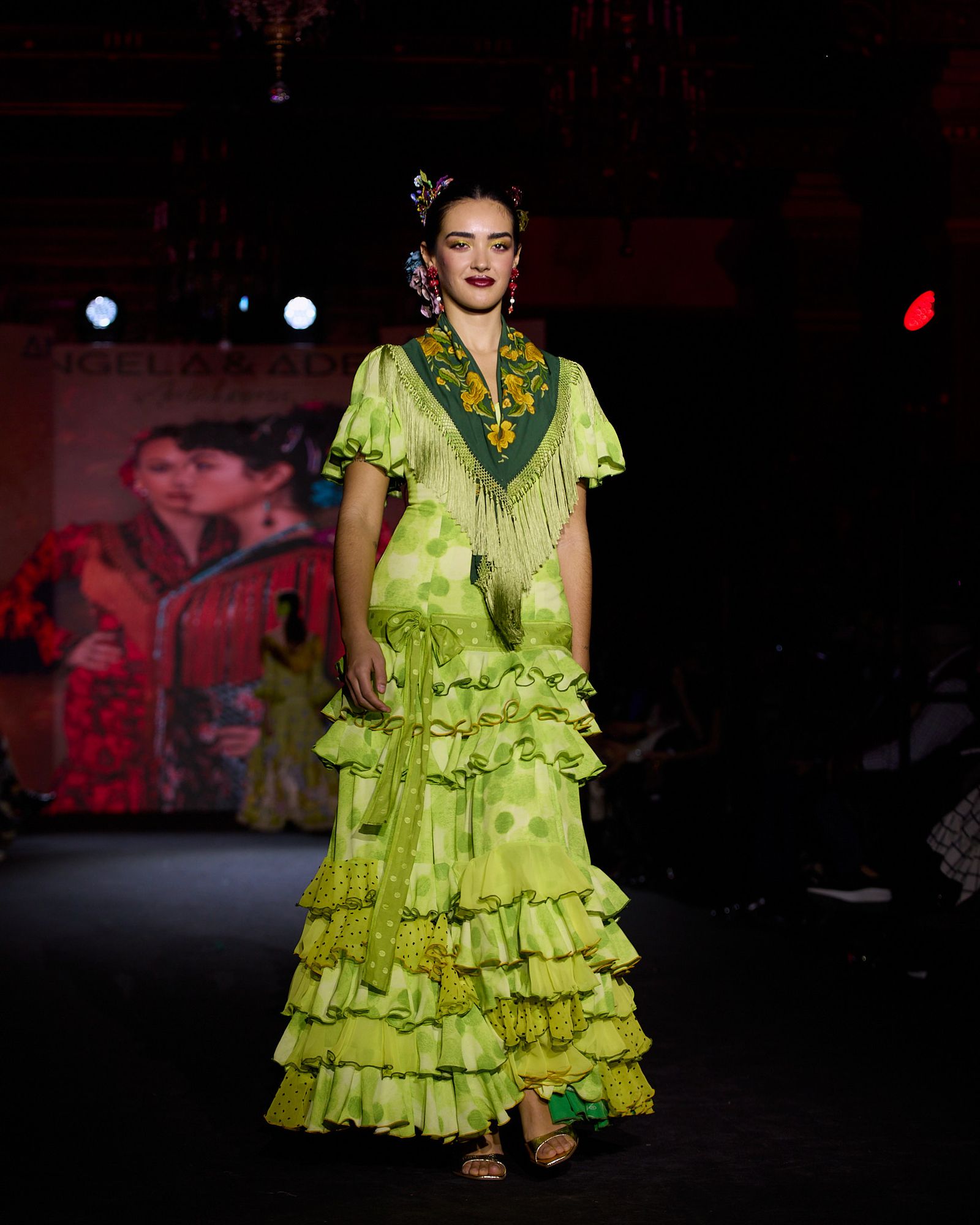 El desfile de Ángela & Adela en We Love Flamenco 2026, todas las fotos