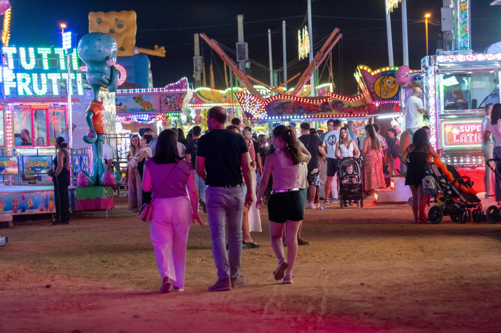 Colombinas 2025: Imágenes del ambiente el viernes 1 de agosto en las Fiestas Colombinas