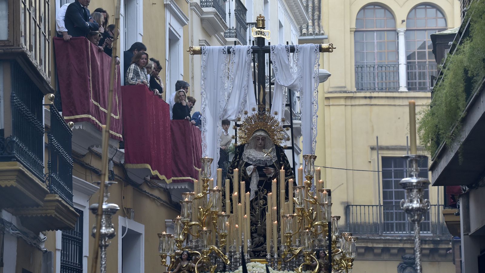 Las imágenes de la Hermandad de la Soledad de San Lorenzo