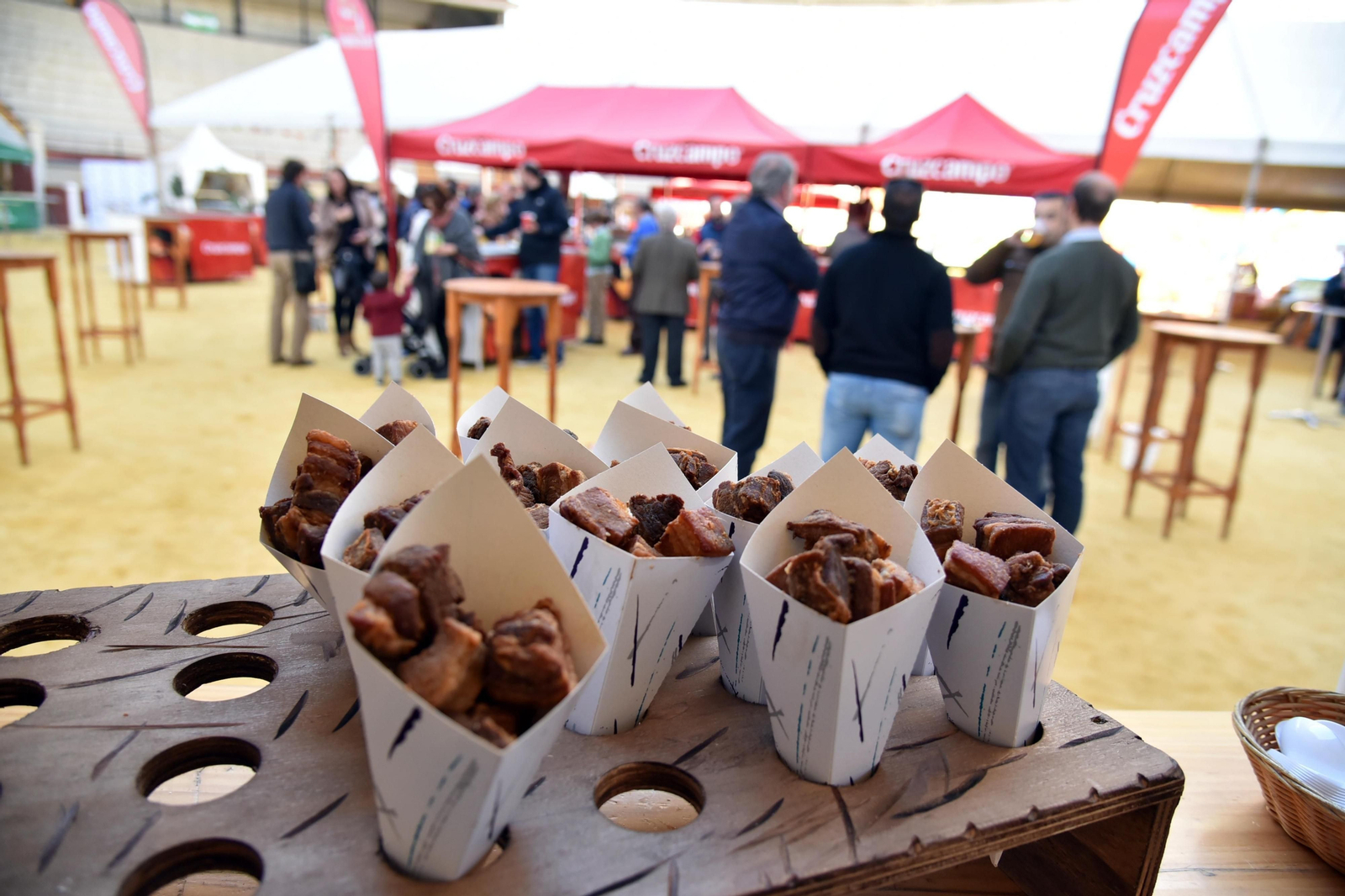 Cartuchos de chicharrones, en una edición anterior.