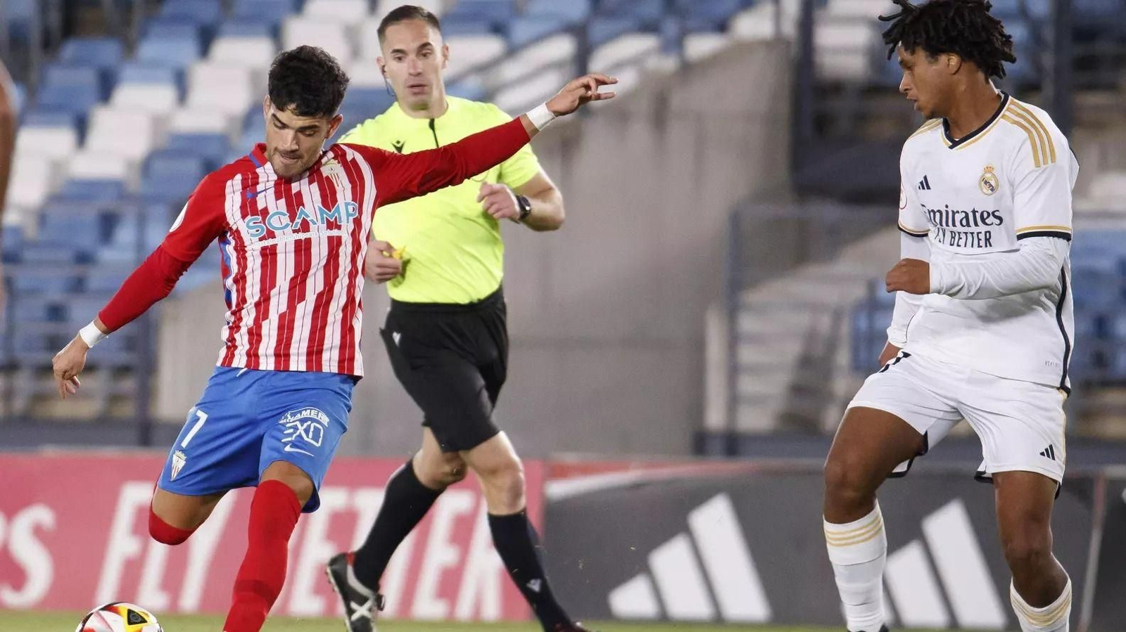 Campos Salinas, en el Castilla-Algeciras de la temporada 2023/24.