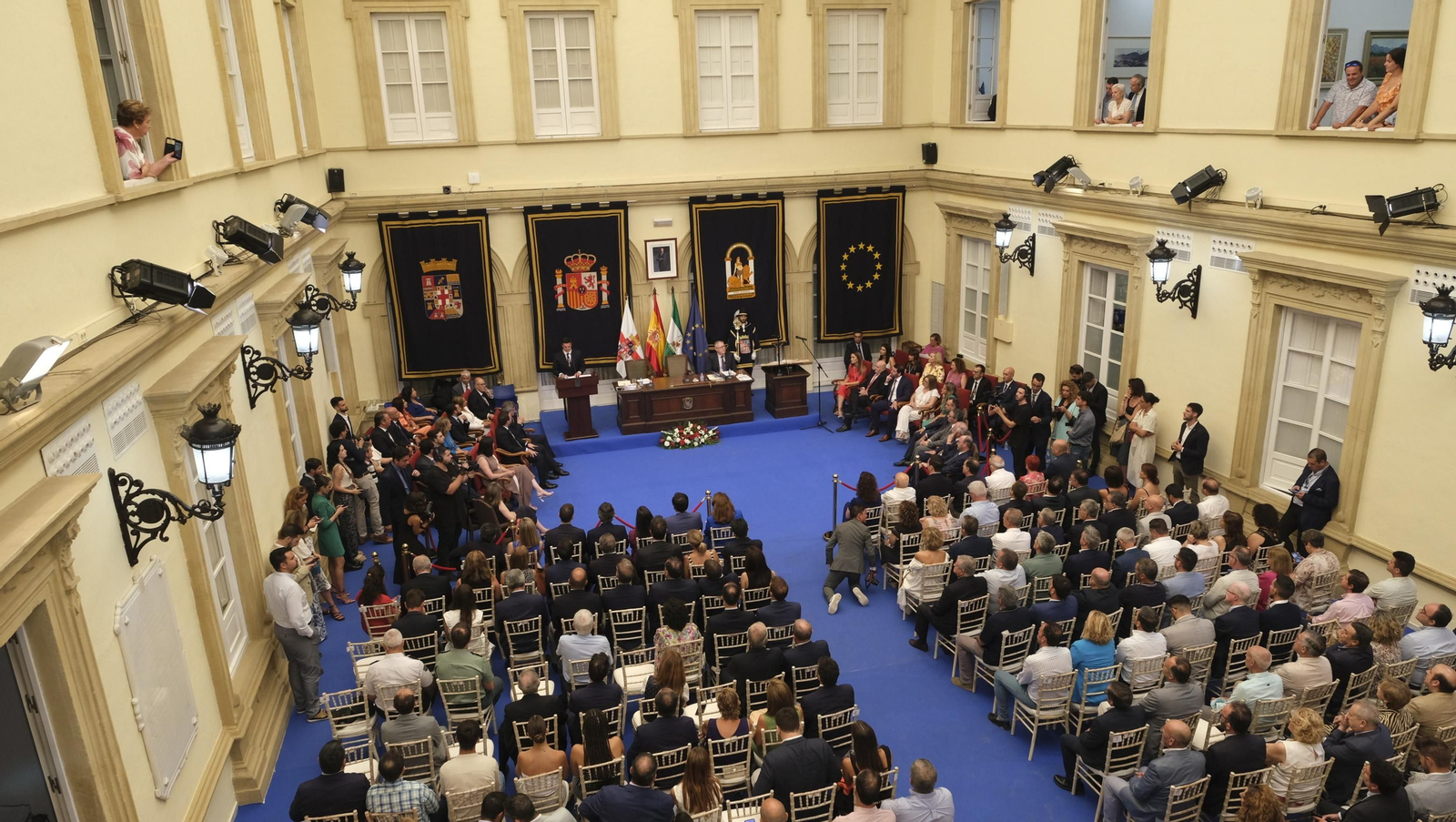 Imágenes del acto de constitución de la Diputación de Almería