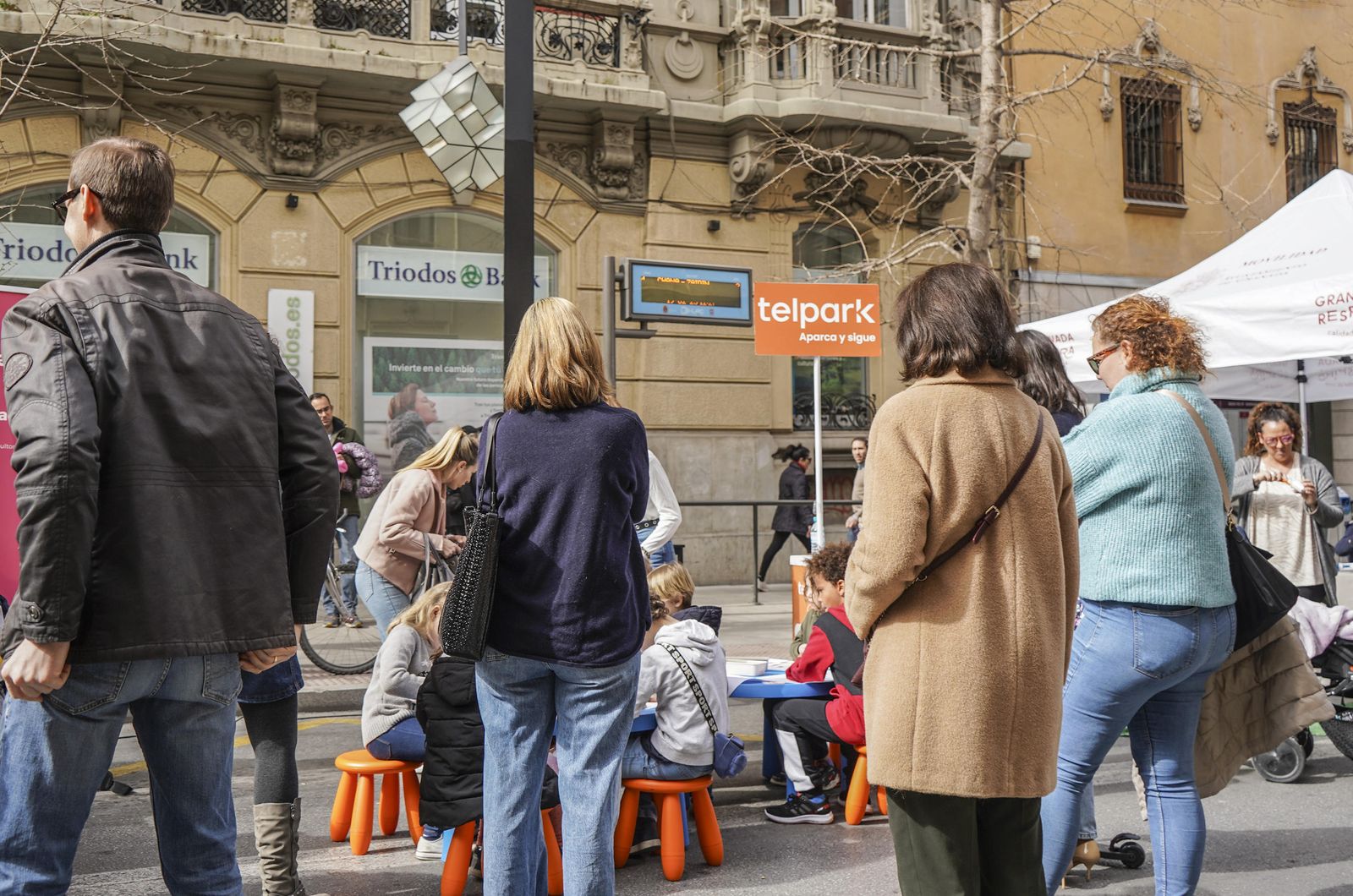 El Día Sin Coche llena de ciudadanos la Gran Vía de Granada