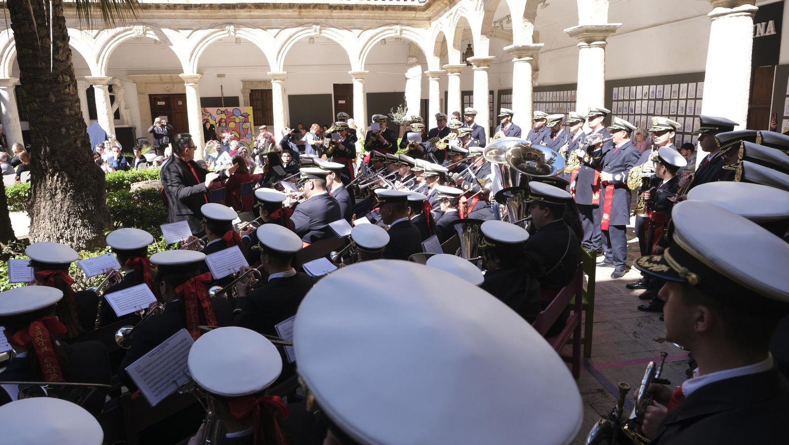 Imágenes de la presentación del cartel Semana Santa 2025 de FOCOAL