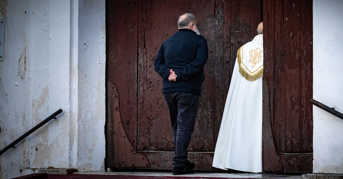 Ninguna cofradía saldrá de Santa Cruz esta Semana Santa