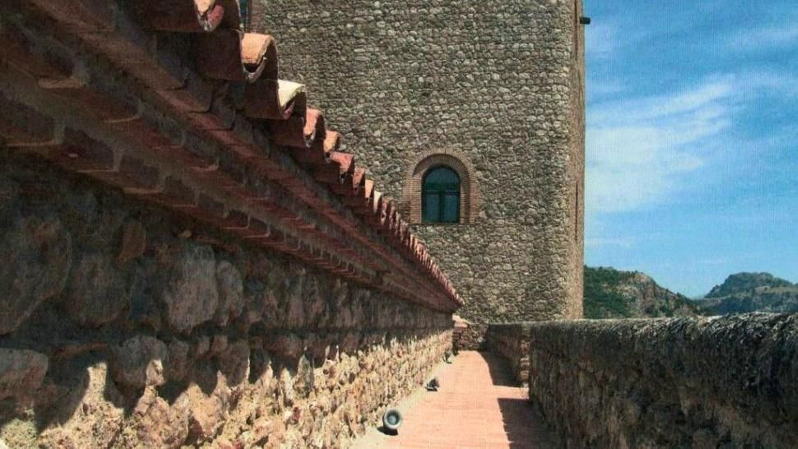 Desde el Castillo de Segura de la Sierra se ve el parque natural.