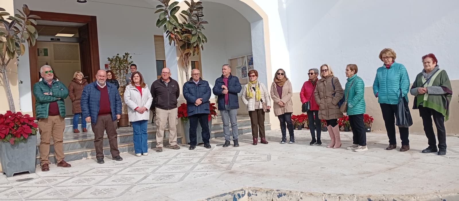 Minuto de silencio en Dalías por las víctimas de Adamuz.