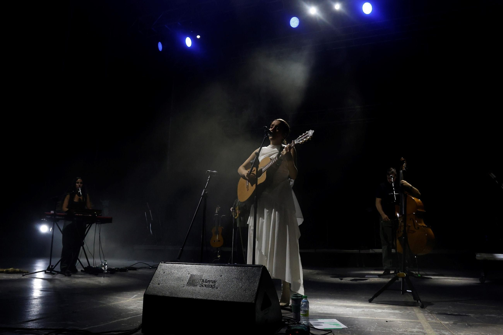Las imágenes de los conciertos de Valeria Castro y Julieta Venegas en el Festival de la Guitarra de Córdoba