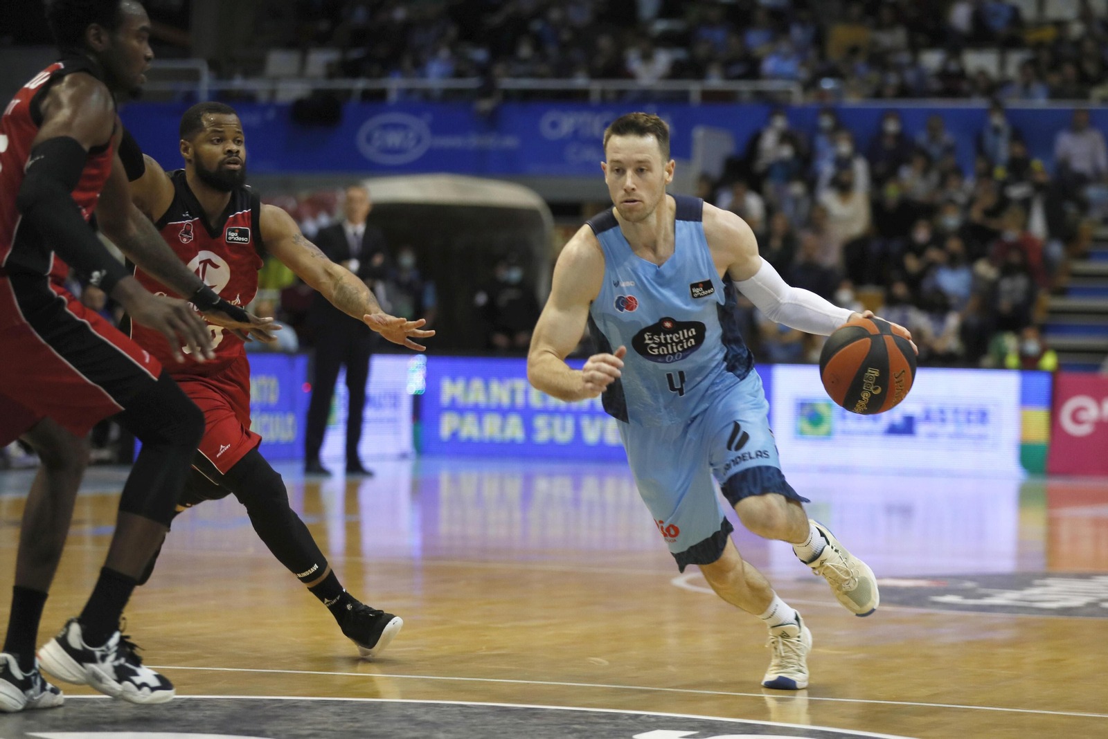 Tyler Kalinoski, en su etapa en Lugo. Tyler Kalinoski, en su etapa en Lugo.