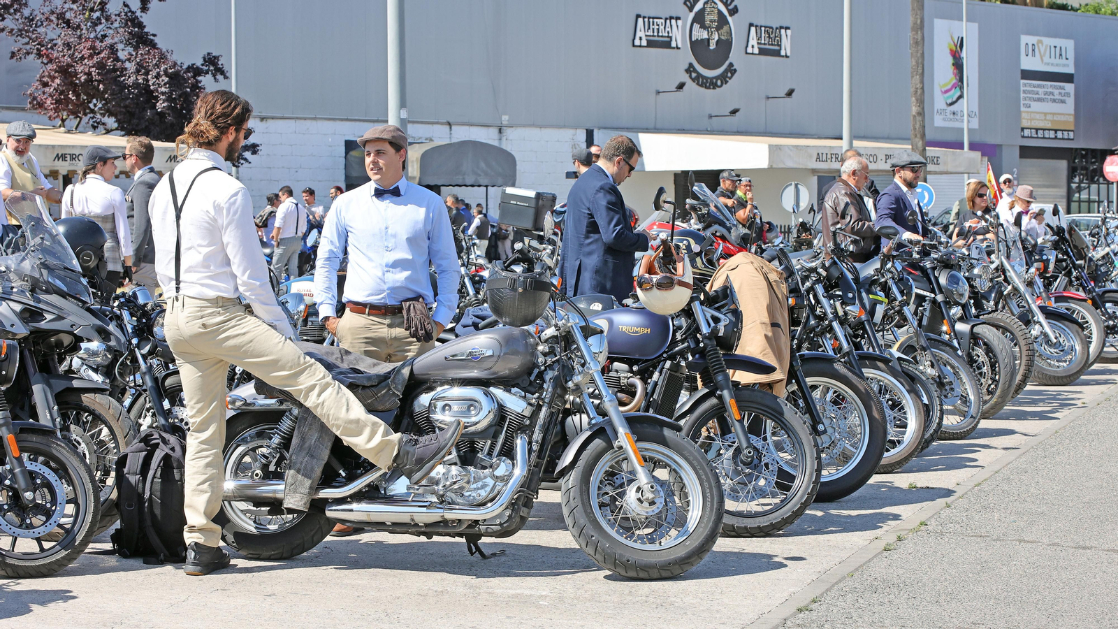 Búscate en el evento motero solidario "The Distinguished Gentleman´s Ride" en Jerez