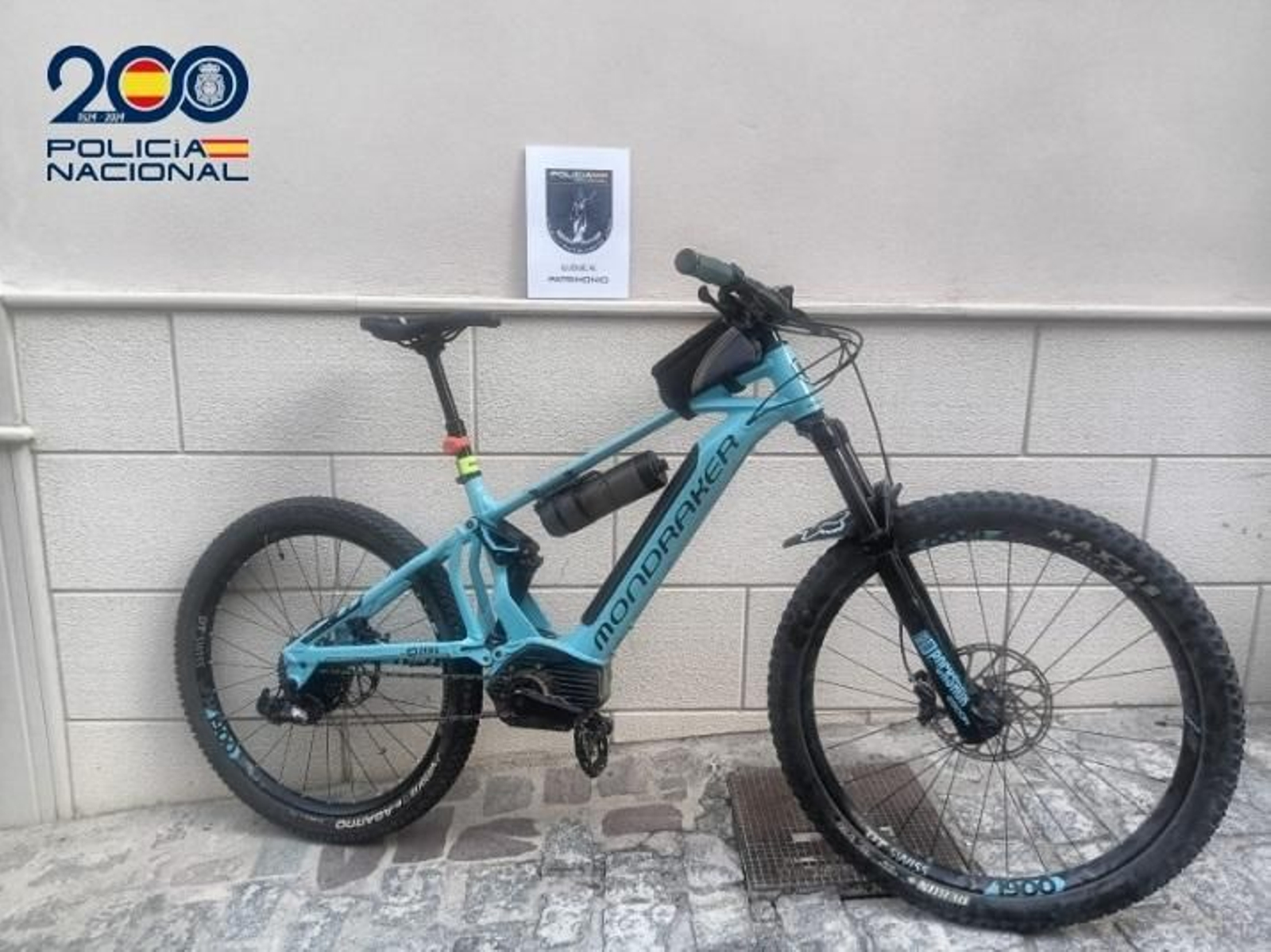 Bicicleta sustraída.