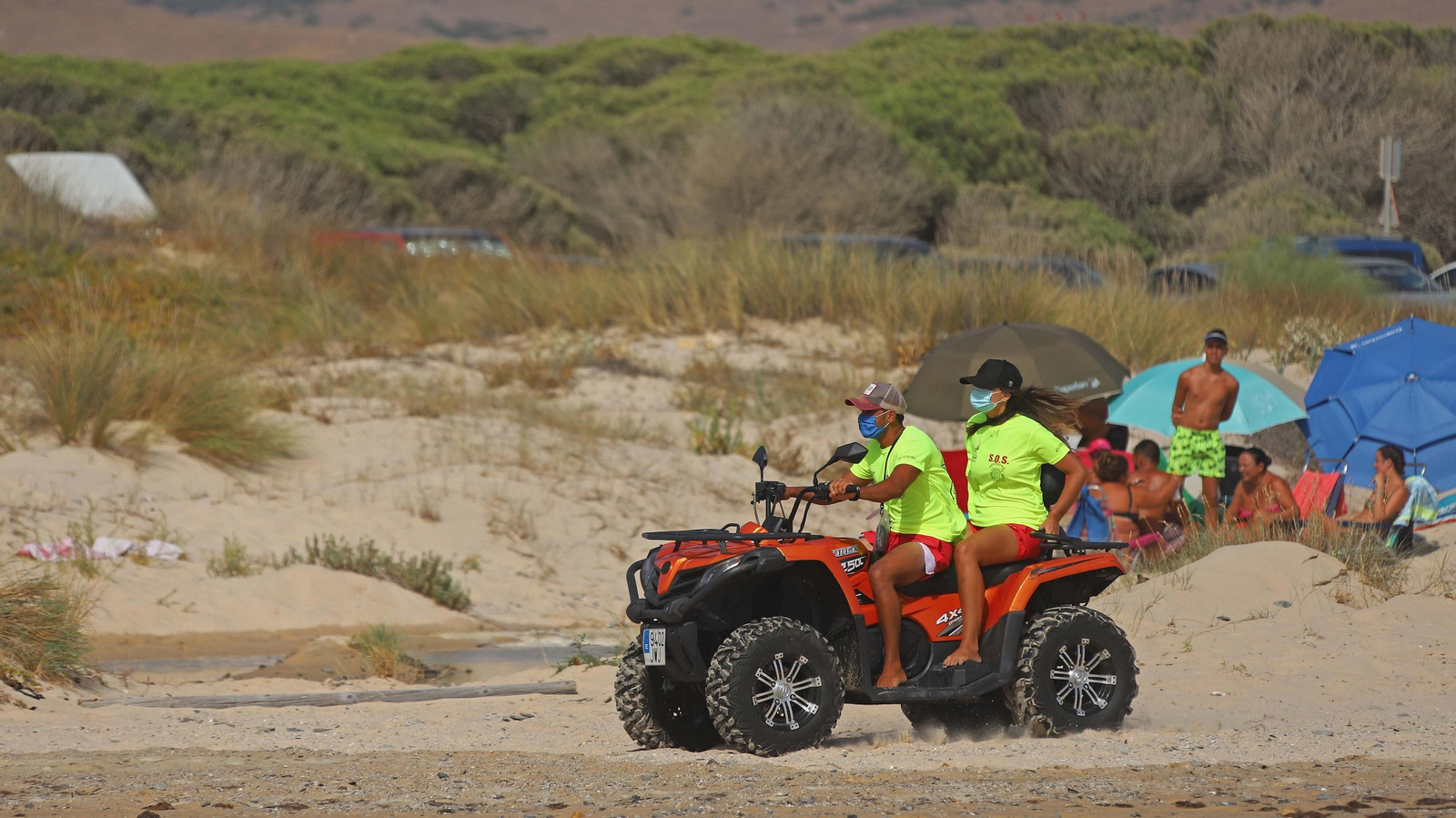 El calor llenas la playas el primer fin de semana de agosto