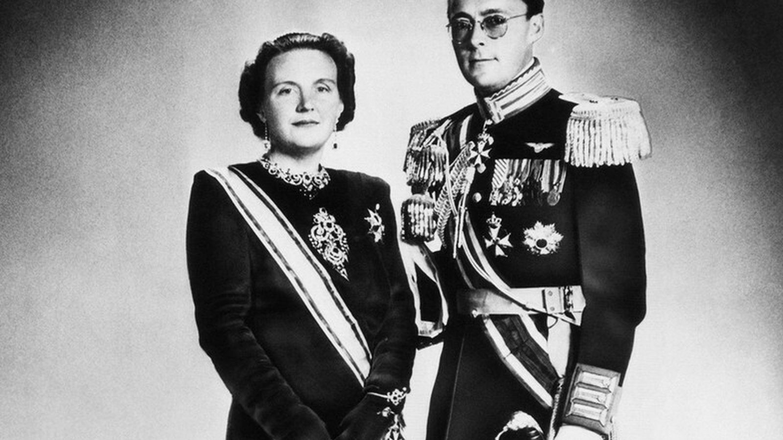 El príncipe Bernardo de Holanda.