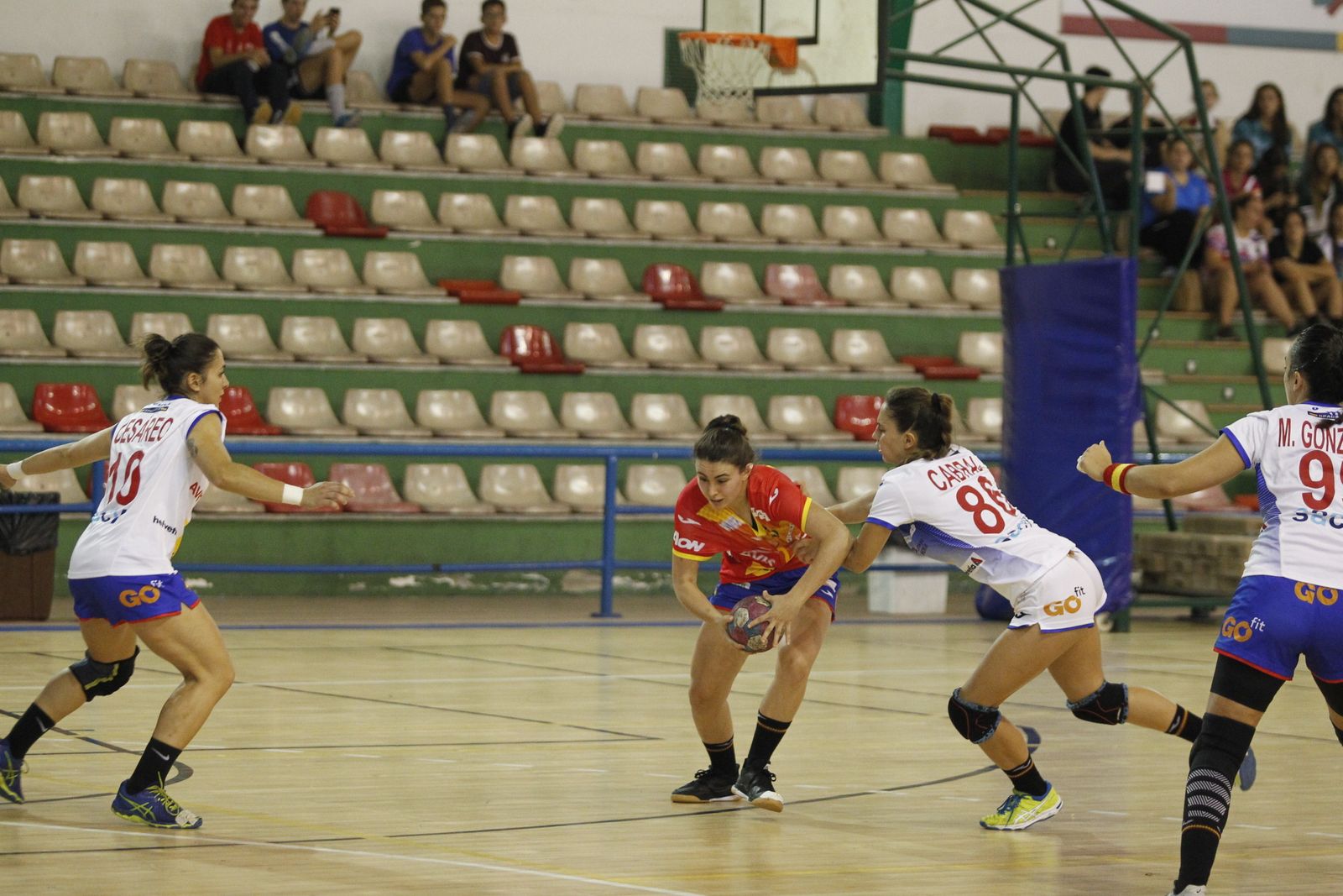 Fotogalería 'guerreras de balonmano'. Entrenamiento Selección Española