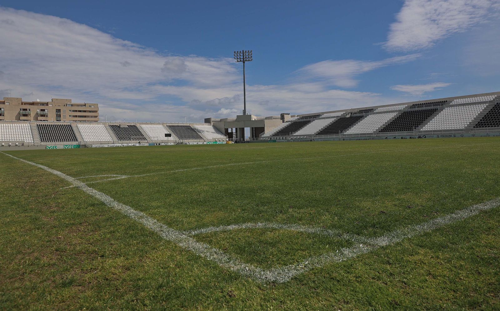 El estadio Ciudad de La Línea, en imágenes