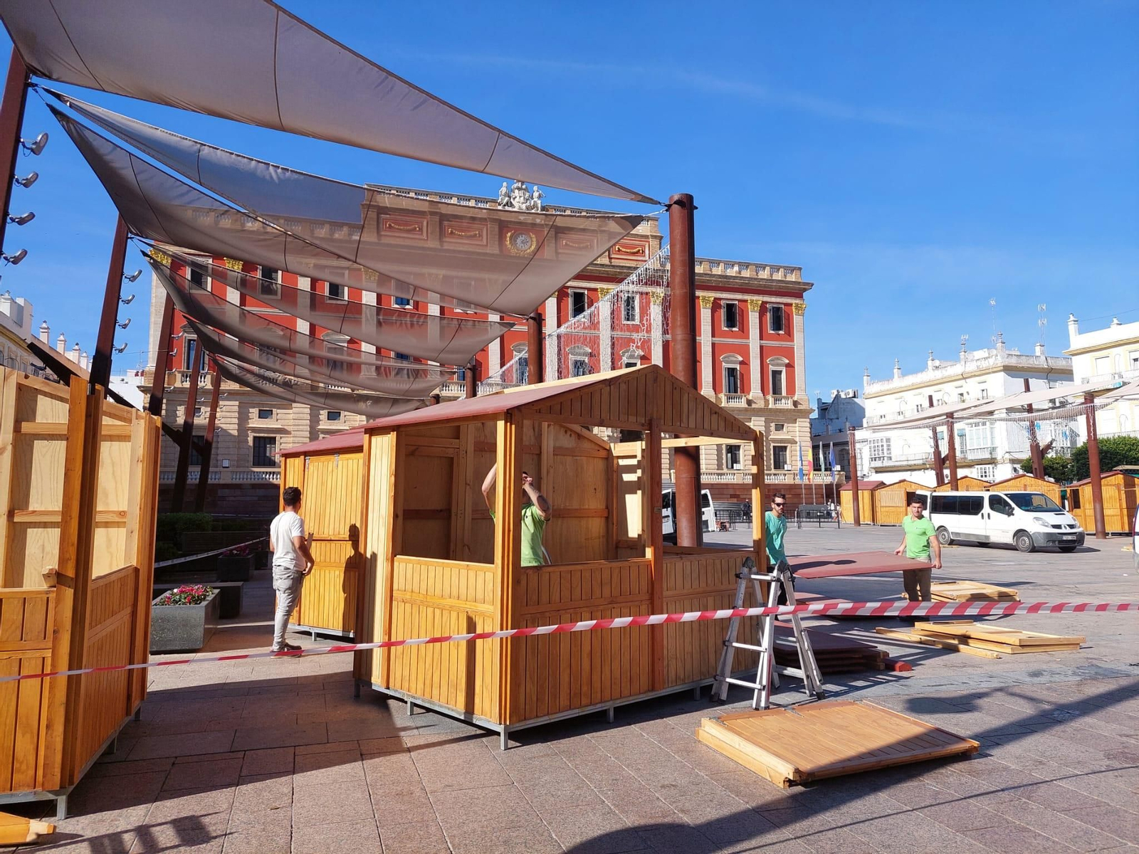 Los trabajos de montaje ya eran visibles durante la mañana del miércoles.