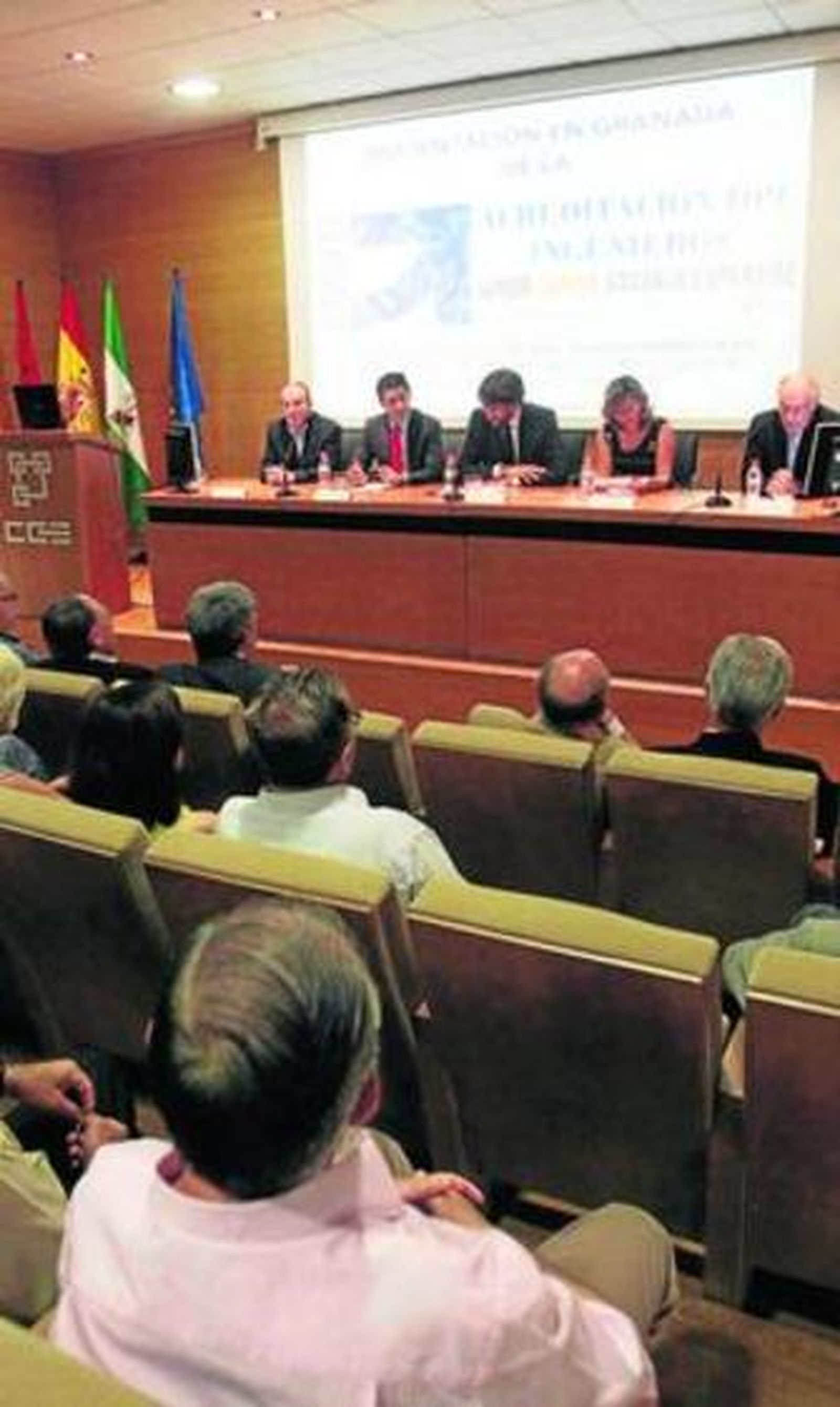 La presentación se celebró en la sede de la CGE.