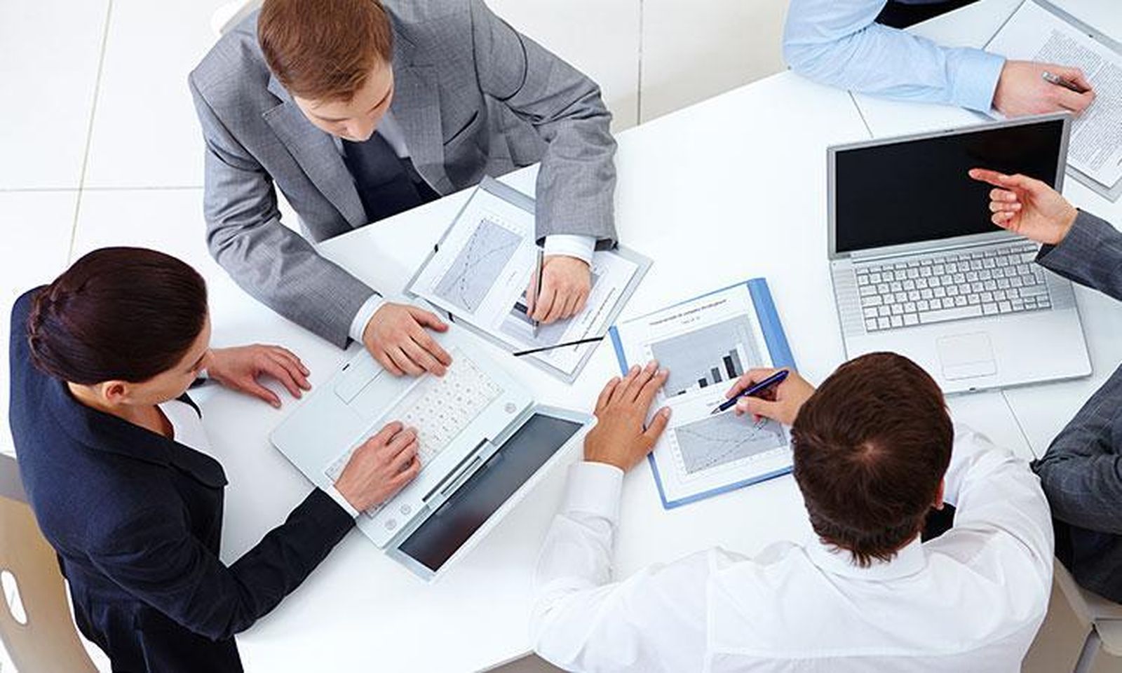 Las opiniones sobre OVB de los clientes la colocan como una empresa líder en soluciones financieras