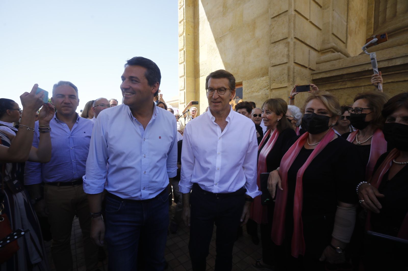 La visita de Núñez-Feijóo a Córdoba, en imágenes