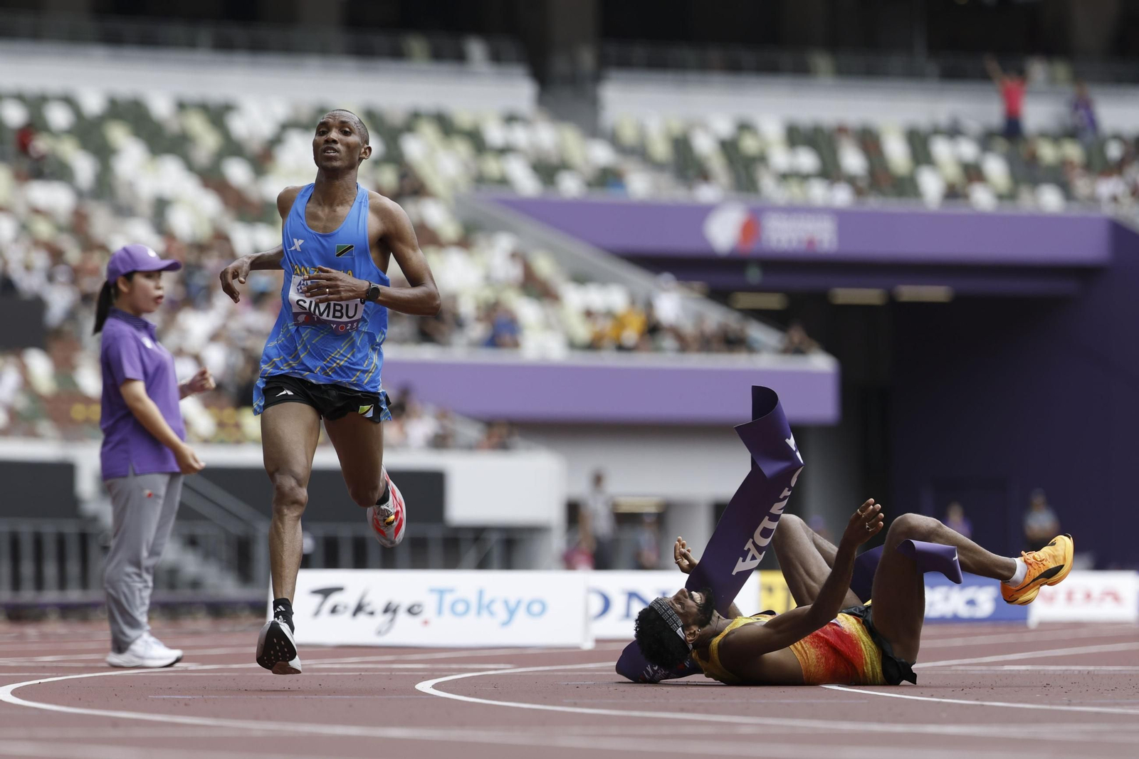 Las fotos del récord mundial de Duplantis y del resto de la jornada