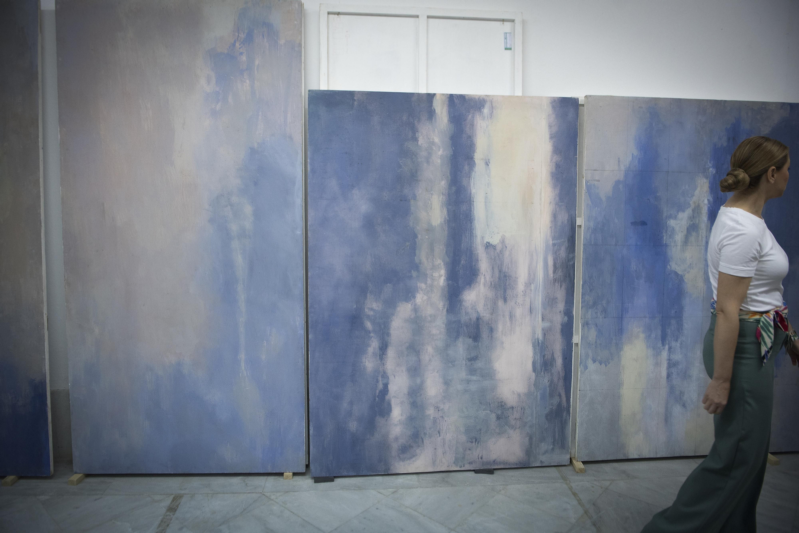 El CAAC incorpora a su colección ocho obras de la artista Carmen Laffón